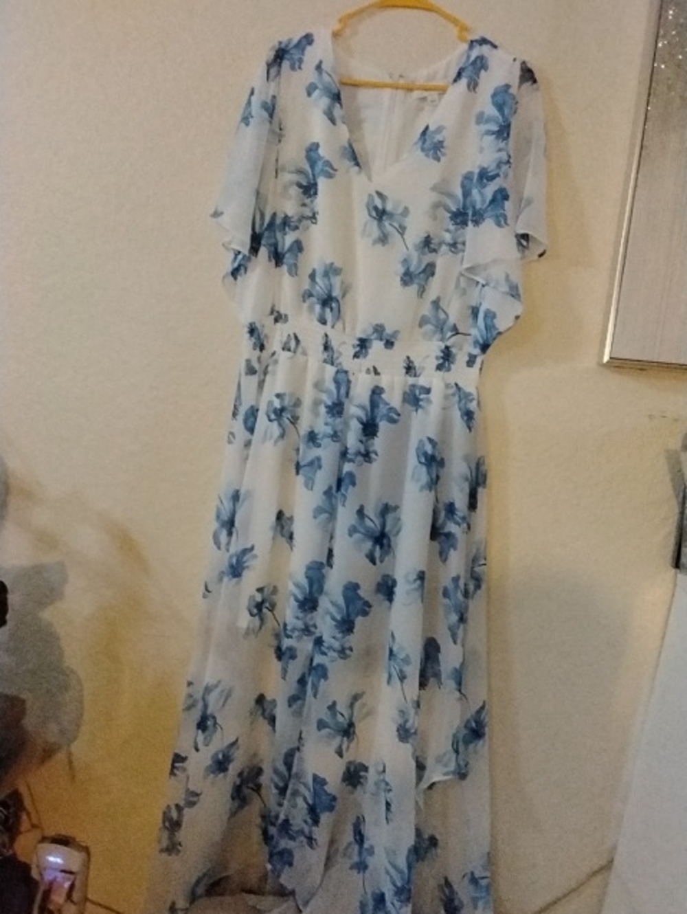 CeCe White Dress with Blue Floral Print - Picture 1 of 3